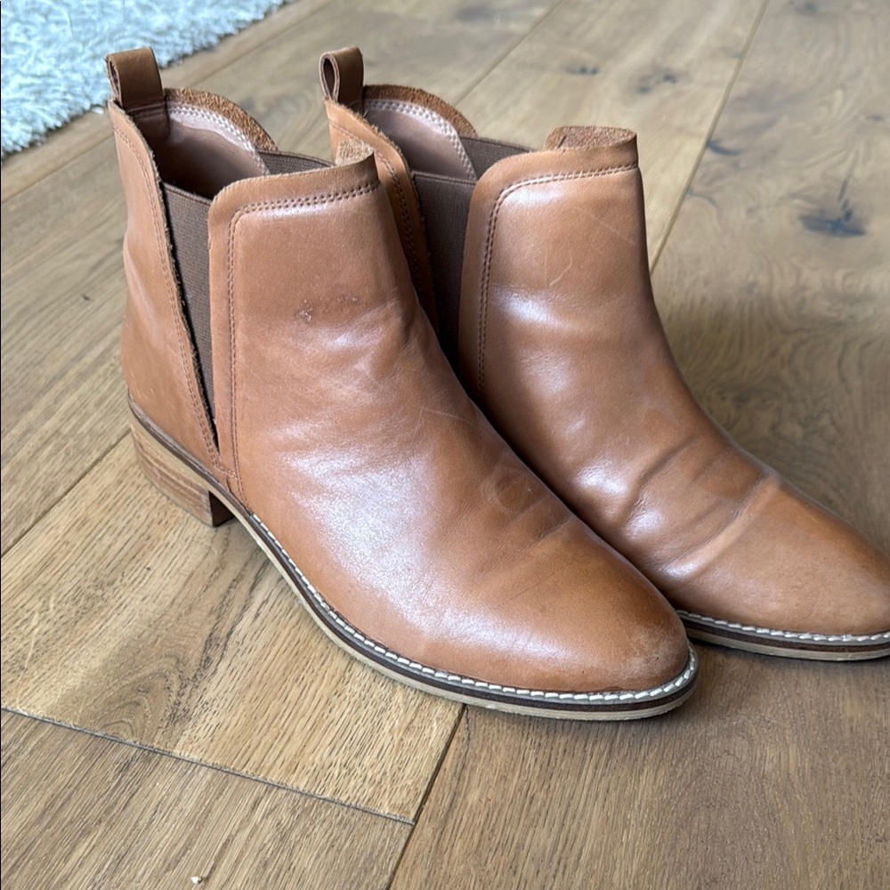 Tan Leather Women’s Ankle Boots